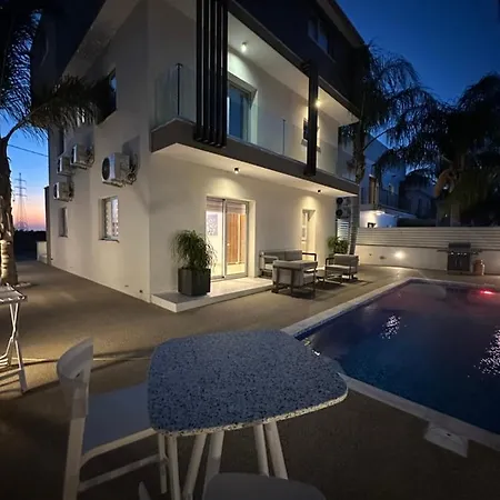 Valerian Palm - Napa's Secret Escape Villa Ayia Napa