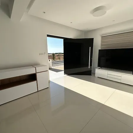 Valerian Palm - Napa's Secret Escape Ayia Napa