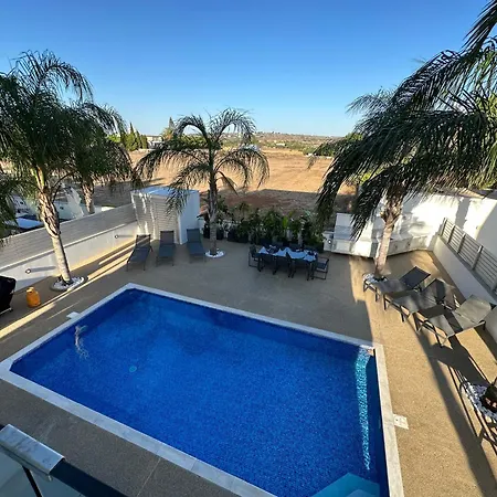 Villa Valerian Palm - Napa's Secret Escape Ayia Napa