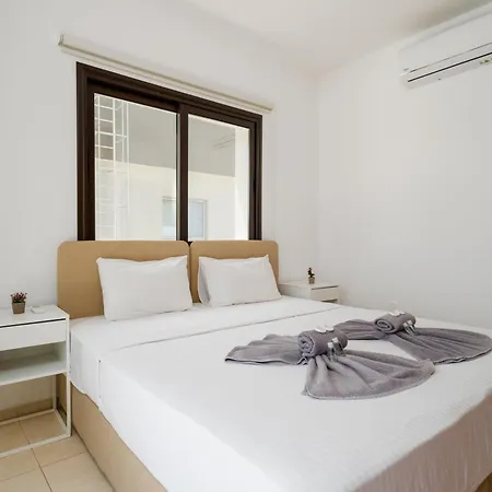 Villa Valerian Palm - Napa's Secret Escape Ayia Napa