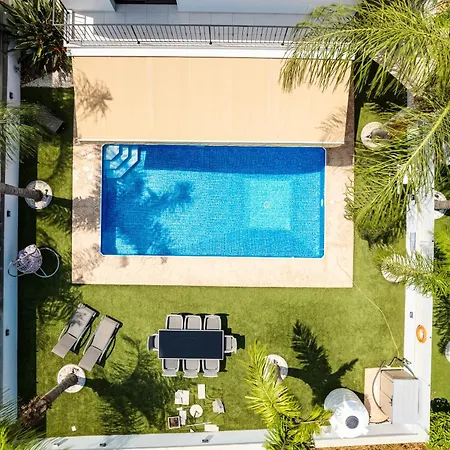 Villa Valerian Palm - Napa's Secret Escape *