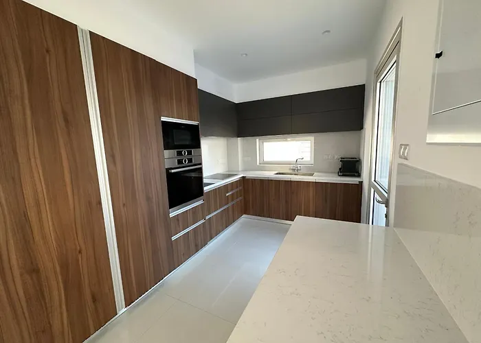 Valerian Palm - Napa's Secret Escape * Ayia Napa