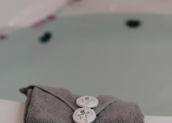 Villa Valerian Palm - Napa's Secret Escape Ayia Napa