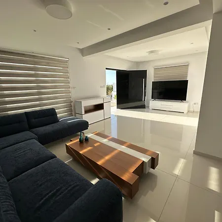 Valerian Palm - Napa's Secret Escape Вилла Айя-Напа