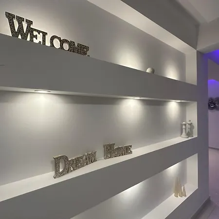 Valerian Palm - Napa's Secret Escape Ajía Nápa