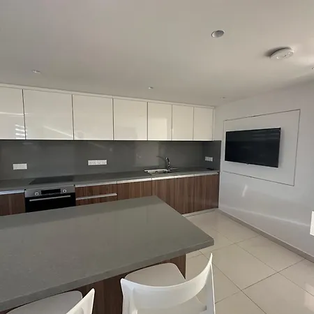 Villa Valerian Palm - Napa's Secret Escape Ajía Nápa