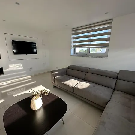 Valerian Palm - Napa's Secret Escape *