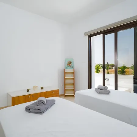 Valerian Palm - Napa's Secret Escape *