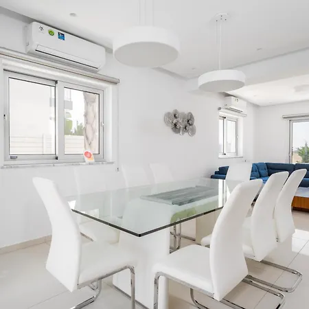 Villa Valerian Palm - Napa's Secret Escape *