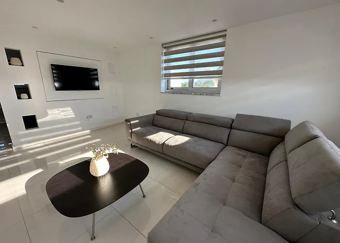 Valerian Palm - Napa's Secret Escape Ayia Napa