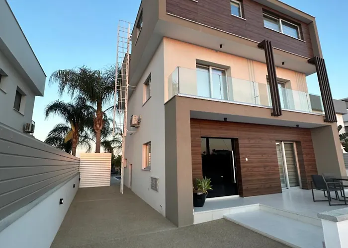 Valerian Palm - Napa's Secret Escape * Ayia Napa