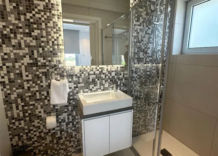 Valerian Palm - Napa's Secret Escape Villa *