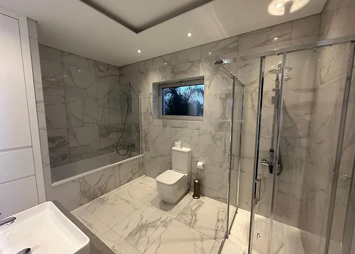 Valerian Palm - Napa's Secret Escape *