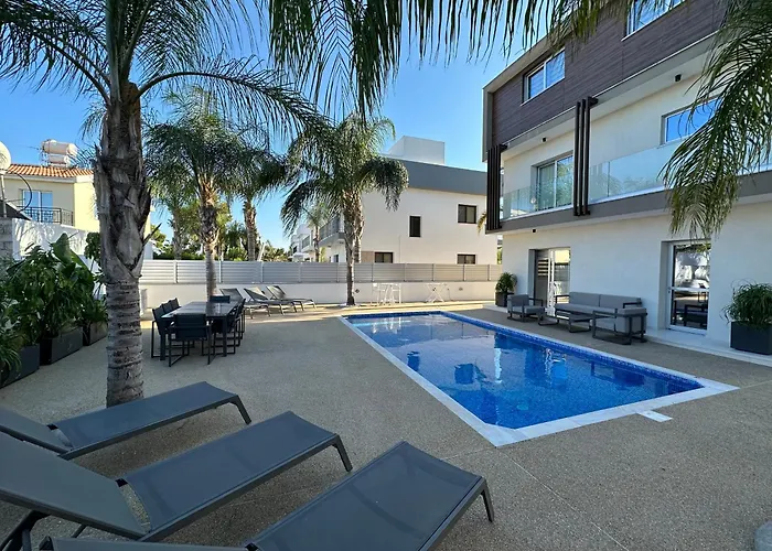 Valerian Palm - Napa's Secret Escape Ayia Napa